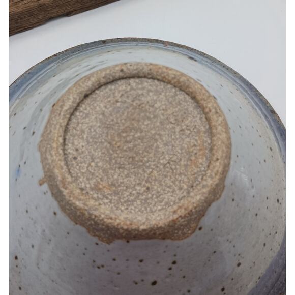 Signed Studio Art Pottery Bowl Salt Glaze Blue Speckled - Picture 4 of 7